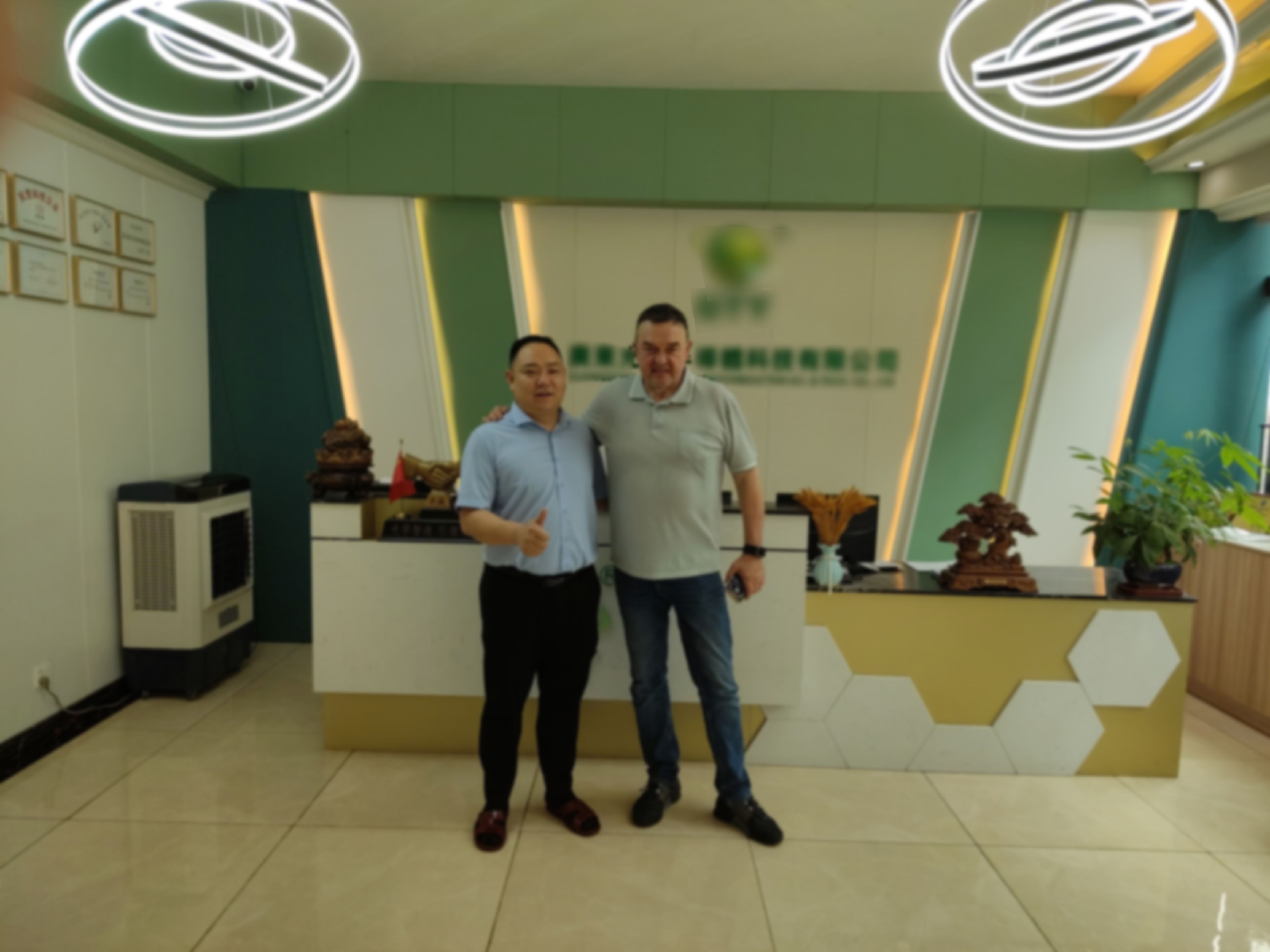 德國客戶蒞臨考察，共探LED燈珠合作新機(jī)遇